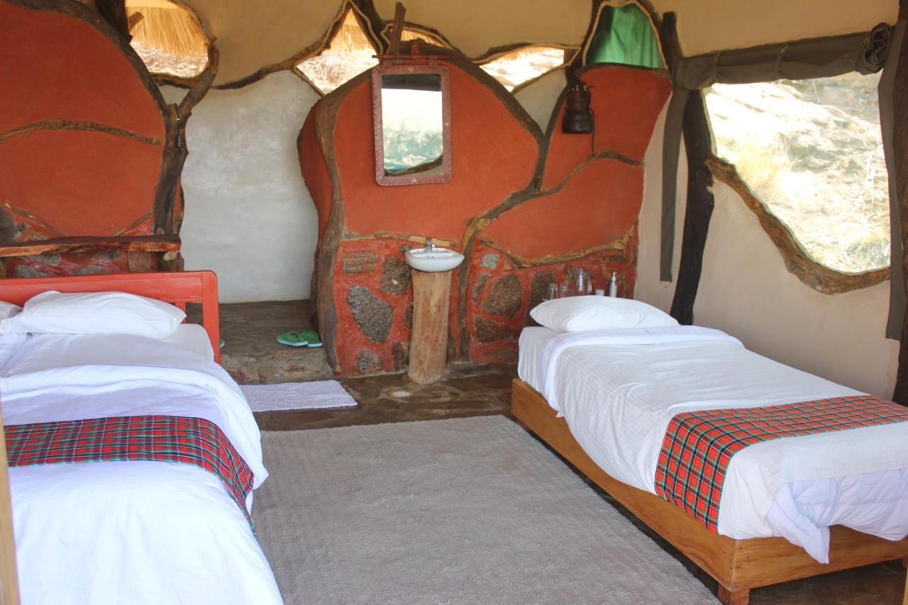 Lion'S Cave Camp, Samburu Villa Archers Post Luaran gambar
