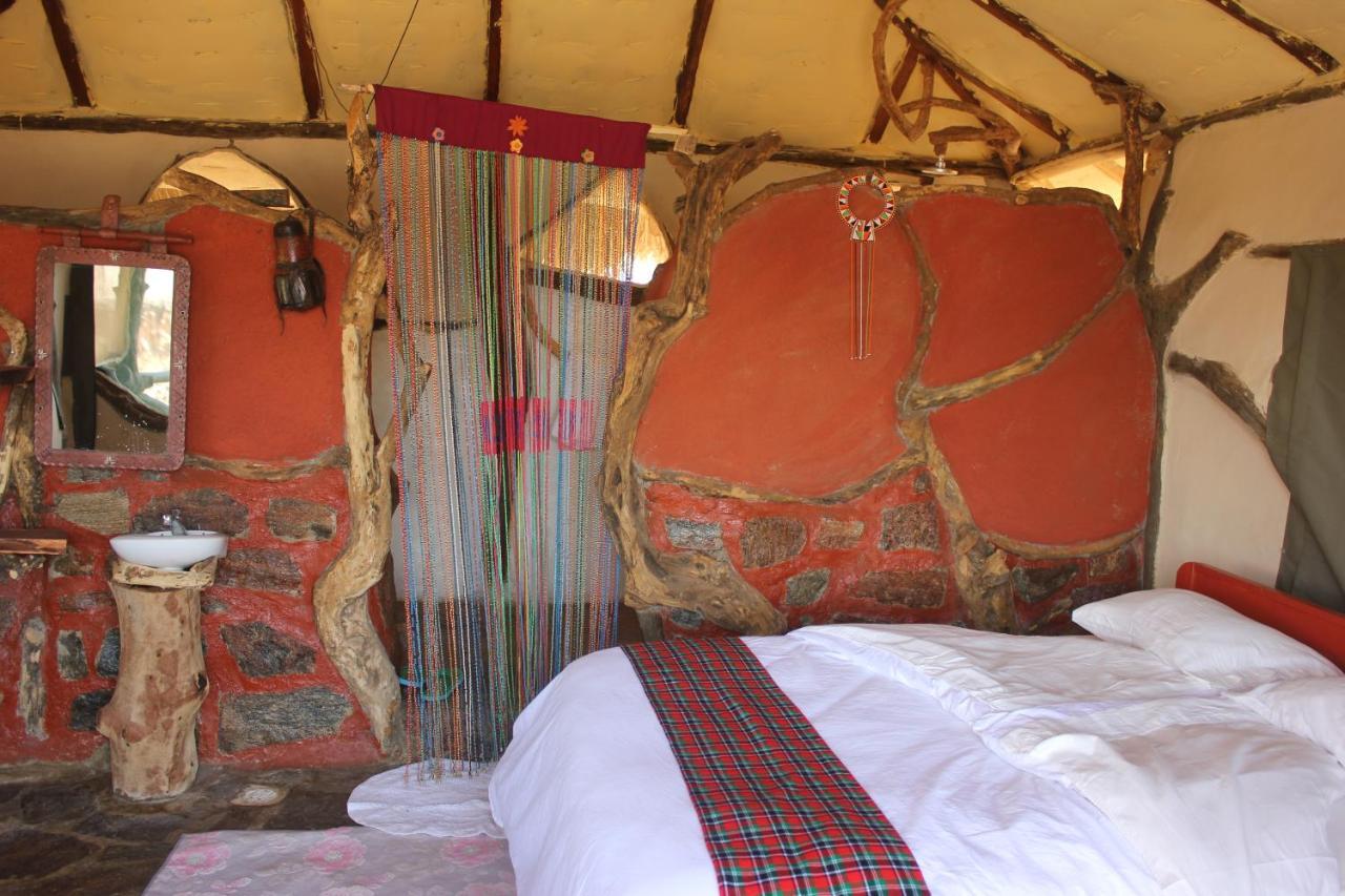 Lion'S Cave Camp, Samburu Villa Archers Post Luaran gambar