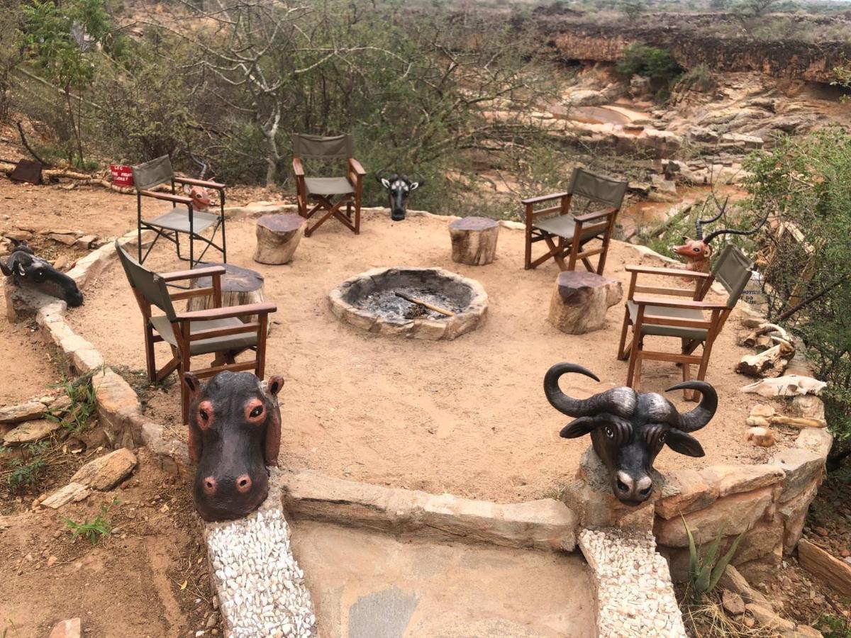 Lion'S Cave Camp, Samburu Villa Archers Post Luaran gambar