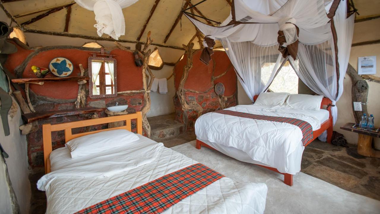 Lion'S Cave Camp, Samburu Villa Archers Post Luaran gambar
