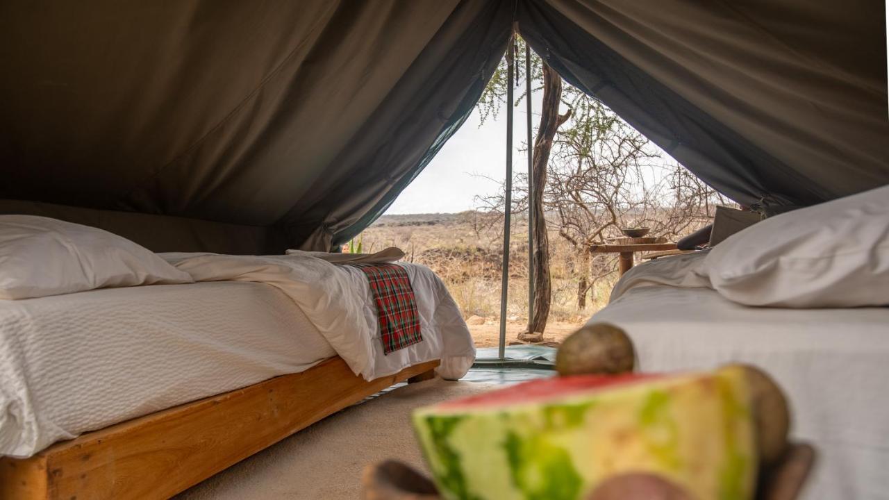 Lion'S Cave Camp, Samburu Villa Archers Post Luaran gambar