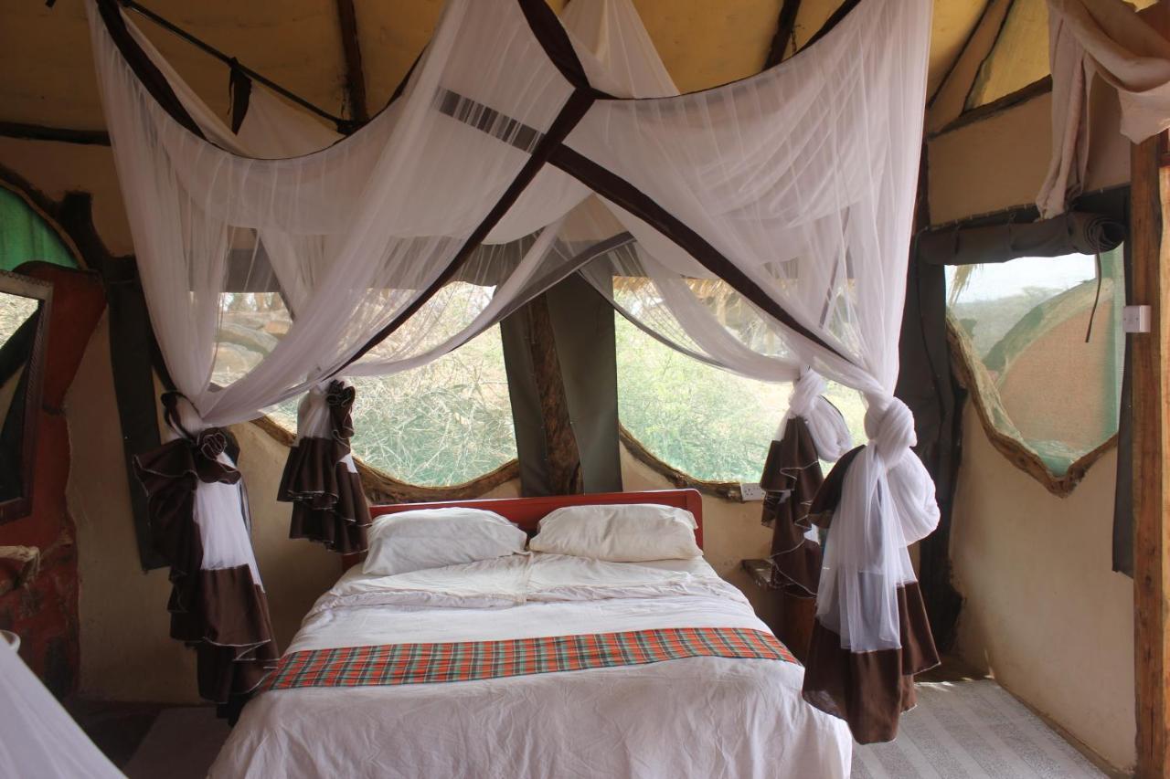 Lion'S Cave Camp, Samburu Villa Archers Post Luaran gambar