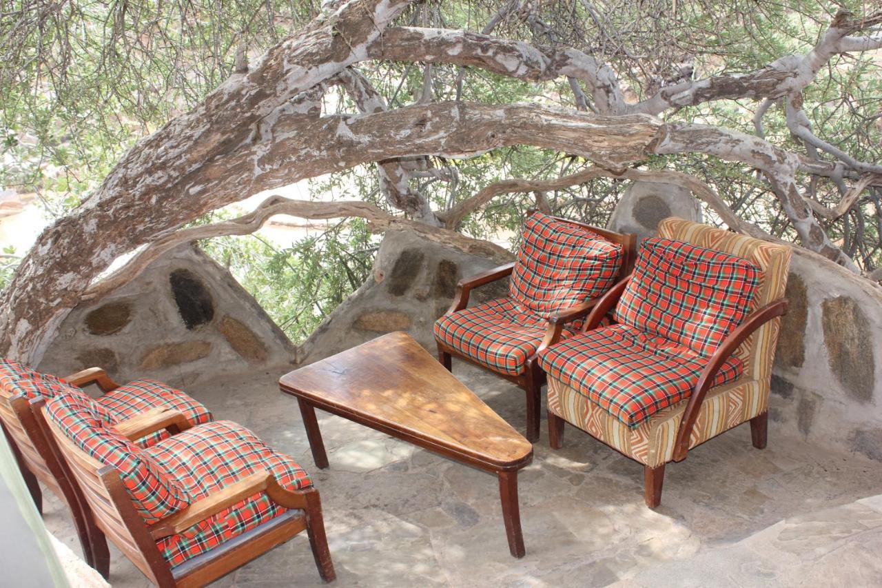 Lion'S Cave Camp, Samburu Villa Archers Post Luaran gambar