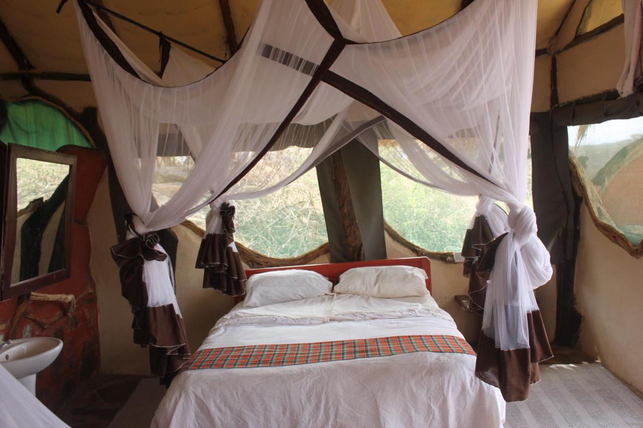 Lion'S Cave Camp, Samburu Villa Archers Post Luaran gambar