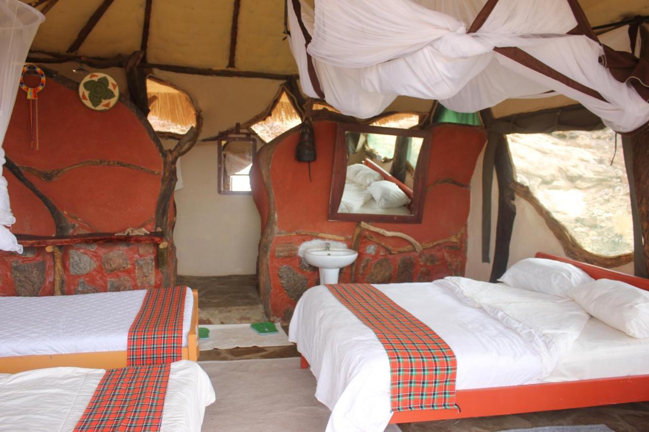 Lion'S Cave Camp, Samburu Villa Archers Post Luaran gambar